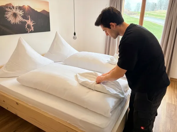 Professionelle Reinigung einer Ferienwohnung im Allgäu